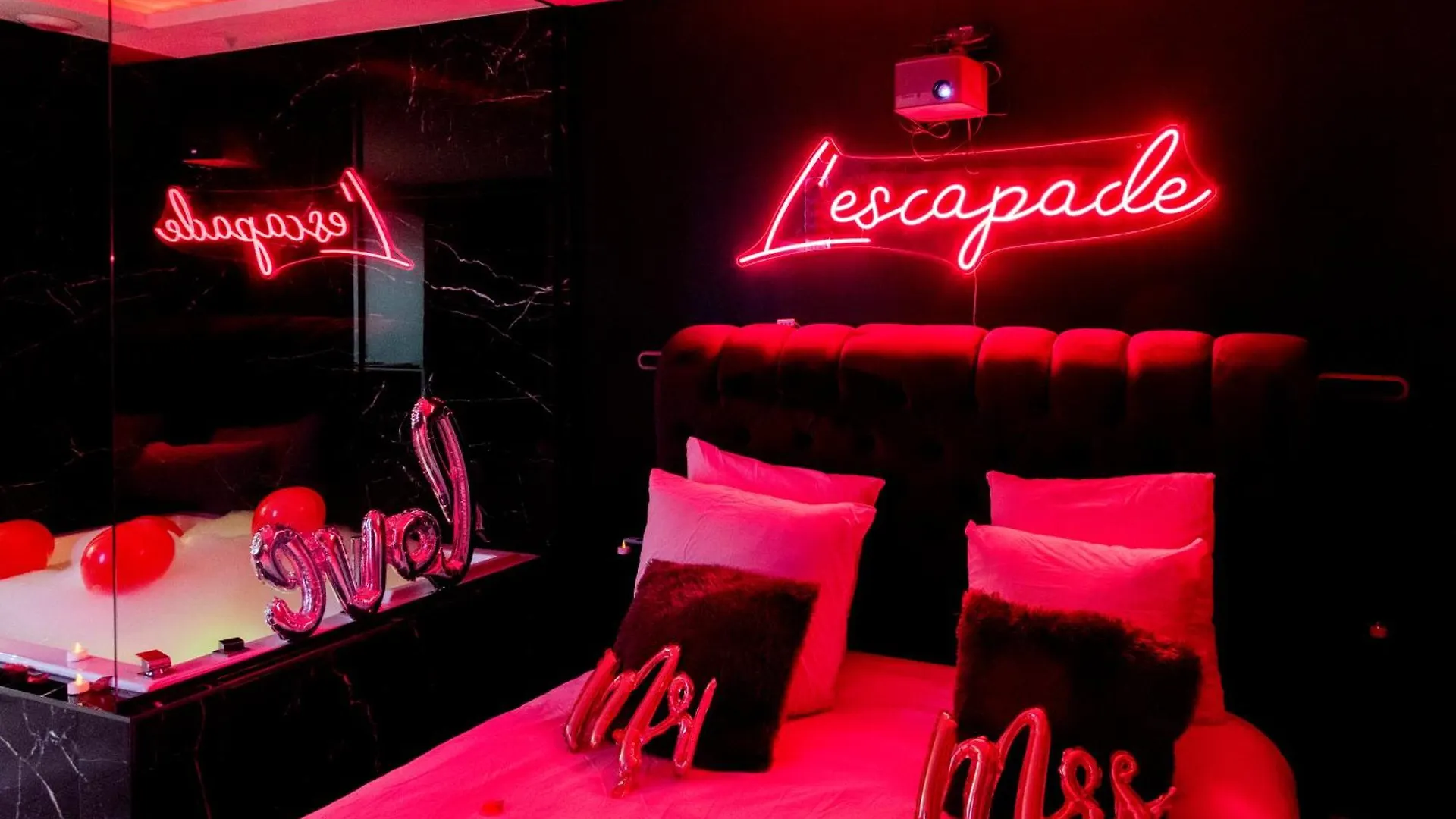 아파트 L'Escapade - Jacuzzi & Sauna Prives By Sweetdreams 케인즈수르메르